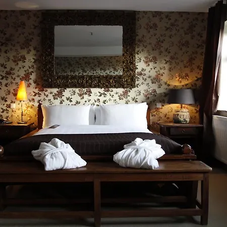 Zur Ewigen Lampe Romantisches & Restaurant 3*