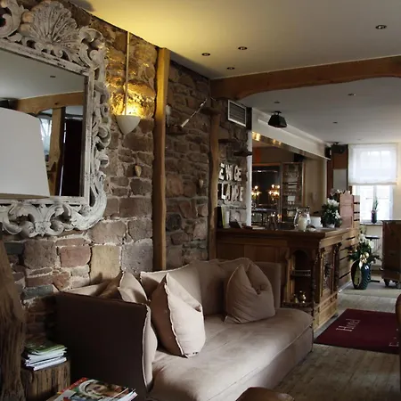 Zur Ewigen Lampe Romantisches & Restaurant Nideggen