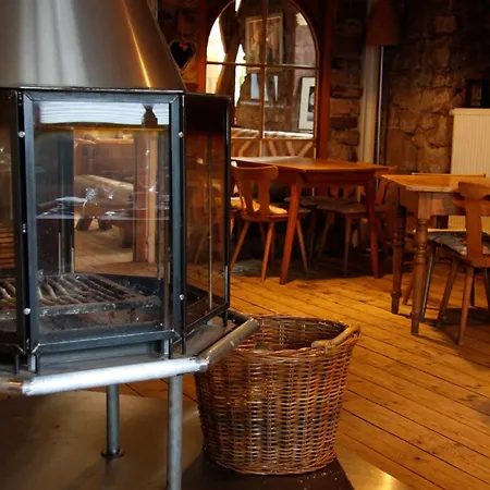 Zur Ewigen Lampe Romantisches & Restaurant Nideggen