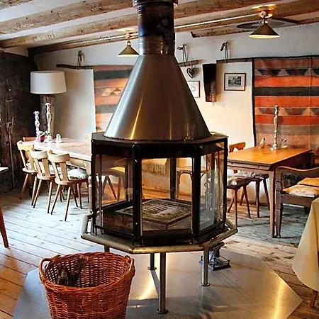 Zur Ewigen Lampe Romantisches & Restaurant Hotel Nideggen