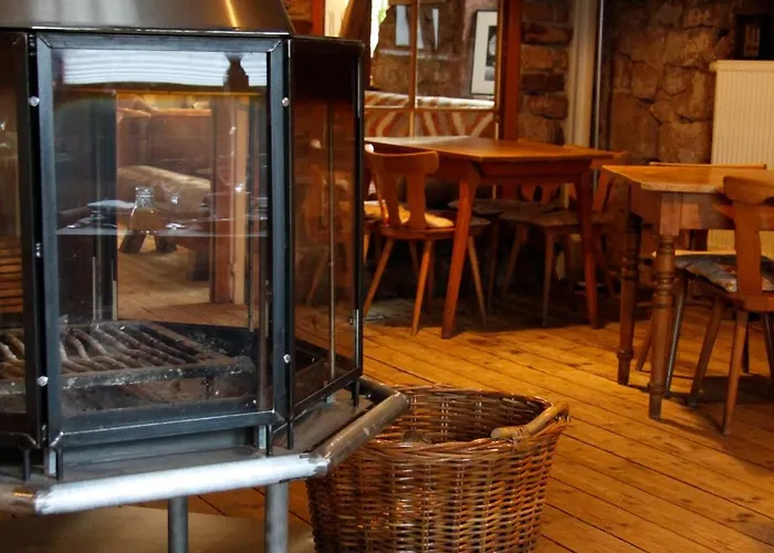 Zur Ewigen Lampe Romantisches & Restaurant Nideggen