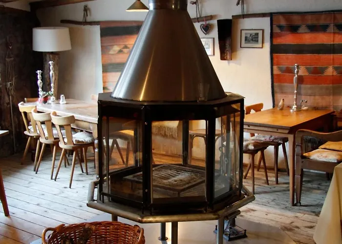 Zur Ewigen Lampe Romantisches & Restaurant Hotel