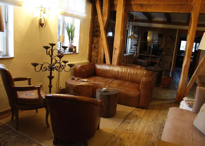 Zur Ewigen Lampe Romantisches & Restaurant Nideggen