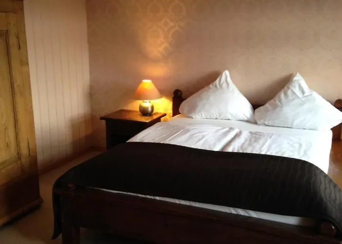 Hotel Zur Ewigen Lampe Romantisches & Restaurant Nideggen